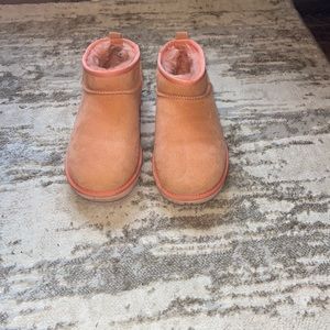 Ugg ultra mini